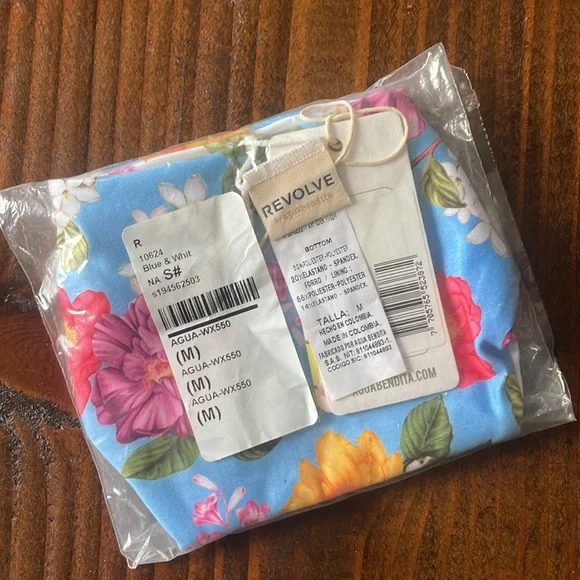 AGUA BENDITA ❤️‍🔥 AVY REVERSIBLE BOTTOMS EDEN NWT SIZE MEDIUM